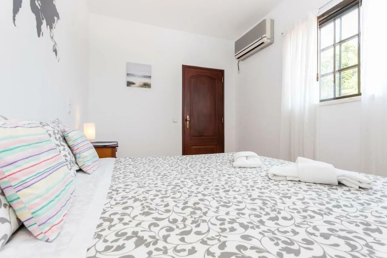 Bed & Breakfast 3 Marias Garden House B&B Lagos Portugal